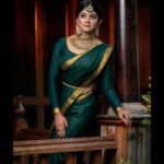 Vindhuja Vikraman Instagram - 💚 Mua @parvathyrajsmakeupstudio Pic Akhilskiran Jewelry @jhoomarbyparvathyraj