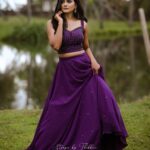 Vindhuja Vikraman Instagram - 💜 @thekkan_thaanthonni @magicfeather_makeoverartistry @aalaadesigners @planetjewel Trivandrum, India