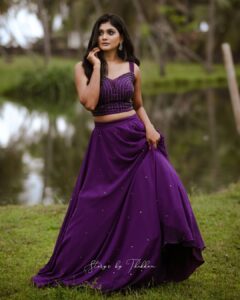 Vindhuja Vikraman Instagram - 💜
@thekkan_thaanthonni
@magicfeather_makeoverartistry
@aalaadesigners
@planetjewel