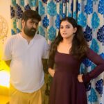 Vindhuja Vikraman Instagram - Ranimol AppuMon ❤️ Recreated vth Kumkumacheppu Team 😘 @actoranantha @prabhasankar_actor Video @firoshmohan ❤️👻 Dress @3days_designs 👗 #reelsvideo #trendingreels #malayalam #flowerstv #kumkumacheppu #vindhujavikraman Trivandrum, India