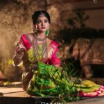 Vindhuja Vikraman Instagram - Bridal series 💚 Pic @budgetweddingstrv Mua @bridesofdeepthi Saree @isabellabypriyakamath Blouse @navamimypassionyourfashion Jewelry @parakkat_jewels Flower @renjinidas.r Nails @ladysoultvm Location @idealayurvedicresort Ideal Ayurvedic Resort