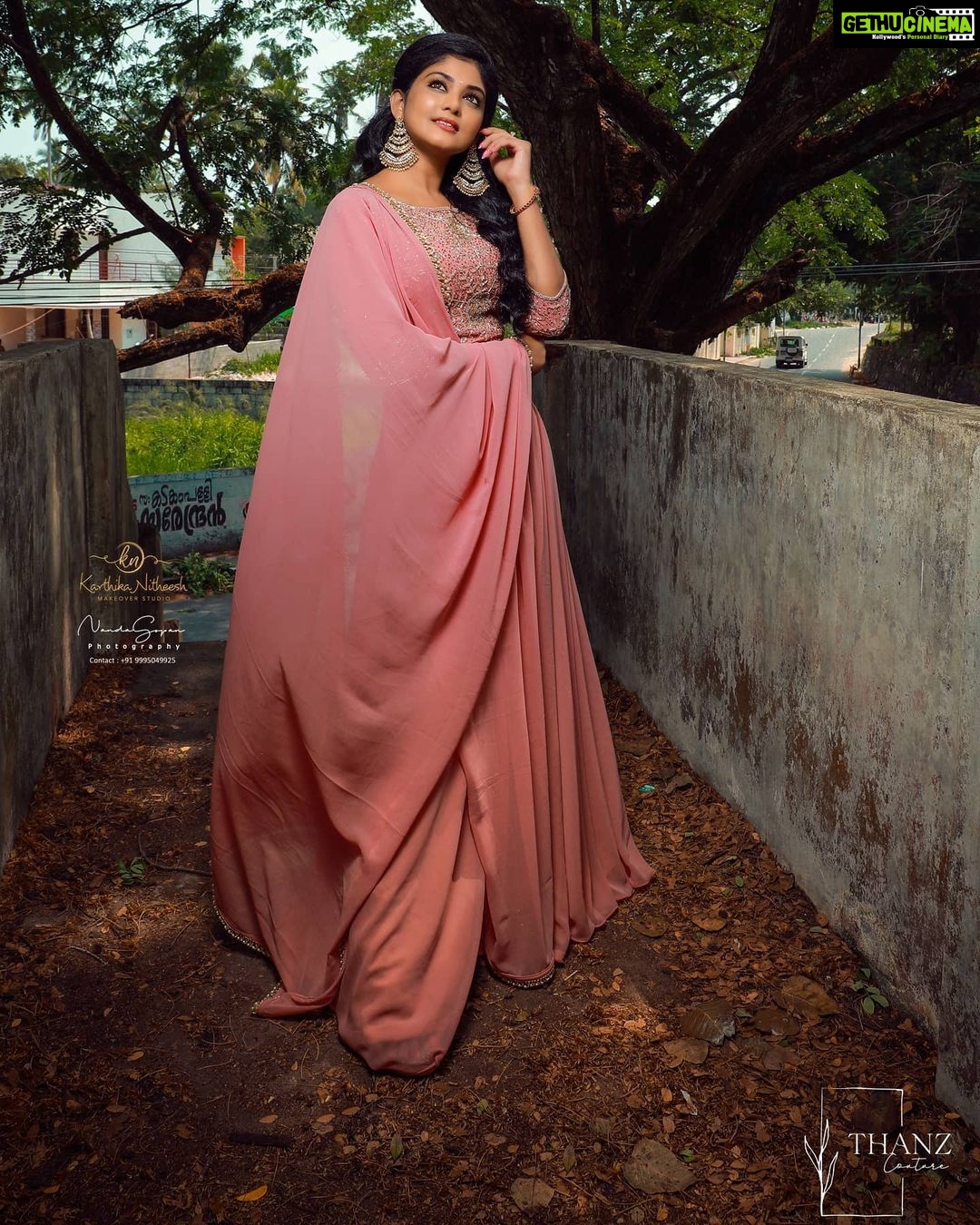 Vindhuja Vikraman Instagram - @nandagopan_photography 📸 @thanzscouture 👗 @karthika.nitheesh 💄 Trivandrum, India