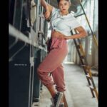 Vindhuja Vikraman Instagram - Pic and Retouch @harikumar.gk 📸 Nails @_____nailart_swagger______ 💅 Palod, Kerala, India