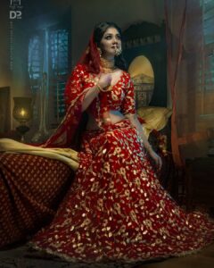 Vindhuja Vikraman Instagram - Art & Photography @arun.devv @dplifestylehub

 Nirupama 💖❤️💖
.
Art & Photography @arun.devv @dplifestylehub
.
Makeover: @mohanavijin 
.
Location: @meleveedu_tharavadu @ashappillai
.
Costume: @athiraskn @pacy.and.posh
.
Jewelry : @planetjewel
.
Associate: @aravind_venugopal__ 
Team: @ananthu_r_  @aswathy_jayakumar @jackrprasad
.