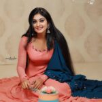Vindhuja Vikraman Instagram - This love is never ending ❤️ Cake - @cake_oh_berry_tvm Costume - @evanshi_designs Hair - @ladysoultvm Nails - @_____nailart_swagger______ Photo -@anand_kovalam #52klove#instafam#neverendinglove#loceforcakes#celebrationmood#designerwears Thiruvananthapuram, Kerala, India