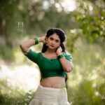 Vindhuja Vikraman Instagram – “Be who you are and say how you feel, because those who mind don’t matter, and those that matter don’t mind.” 

.
Click @amal_s_p_ 📸
.
MUA @mohanavijin 💄
.
Costumes @thanzscouture
.
Location – Trivandrum
. Trivandrum, India
