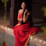 Vindhuja Vikraman Instagram – ദ്രൗപദി – ഹിന്ദു ഐതിഹ്യങ്ങളിൽ പാണ്ഡവപത്നിയായ ദ്രൗപദി ദ്രുപദപുത്രിയാണ്. പാഞ്ചാലി എന്ന പേരിലും അറിയപ്പെടുന്നു. ദ്രൗപദിക്ക് പല പൂർവജന്മങ്ങൾ ഉണ്ടായിരുന്നതായി പുരാണ പരാമർശങ്ങളുണ്ട്. മായാസീത, സ്വർഗലക്ഷ്മി, നാളായണി എന്നിവ ഇവയിൽ പ്രധാനപ്പെട്ടവയാണ്. വ്യാസന്റെ ബോധപൂർവമായ ഒരു നായികാസൃഷ്ടിയാണ് ദ്രൗപദി എന്ന് അഭിപ്രായമുണ്ട്..
.
Click by -@ken_photography_lek
.
Costumes – @kasavumall
.
Mua 💄
@sreejamakeupartist Trivandrum, India