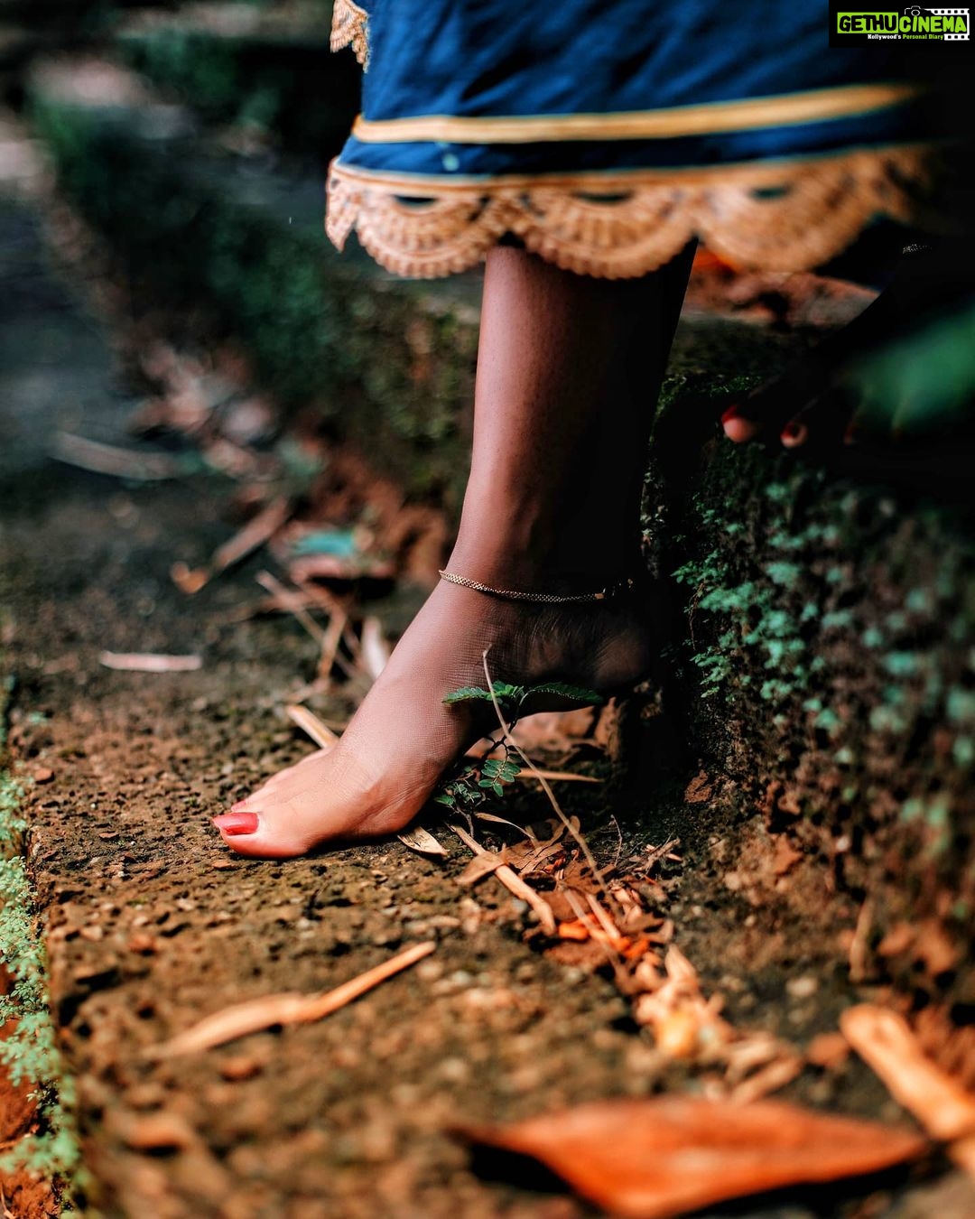 Vindhuja Vikraman Instagram - "Better slip with foot than tongue" . @renjithnair2747 #feetlove#nature#feetphotography Trivandrum, India