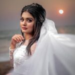 Vindhuja Vikraman Instagram - Chin up, Princess.. Or the Crown Slipsss….!!👑🤍 Pic @_lalu_photography_ 📸 Outfit @nova_fashion_boutique_by_brind 👗 Mua @greenlife_divyarun💄 Trivandrum, India