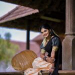 Vindhuja Vikraman Instagram - Pic @kcapturess Mua @soniyamakeoverstudio Costume @aiyra_eira Jewelry @magmatvm Nails @dartistry.in Trivandrum, India