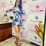 Vindhya Tiwari Instagram - My l❤️ve to @sakhiyaskinclinic ❤️ My new skin partner onboard ….where we gonna be sharing my skin care regime journey exclusively with all of u #mnrflaser #fraxellaser #qswitchlaser #peels #skincare managed by @dishadesire