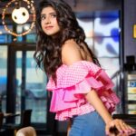 Vindhya Tiwari Instagram - How do u feel when i look at u 🧚‍♀️? Mumbai, Maharashtra