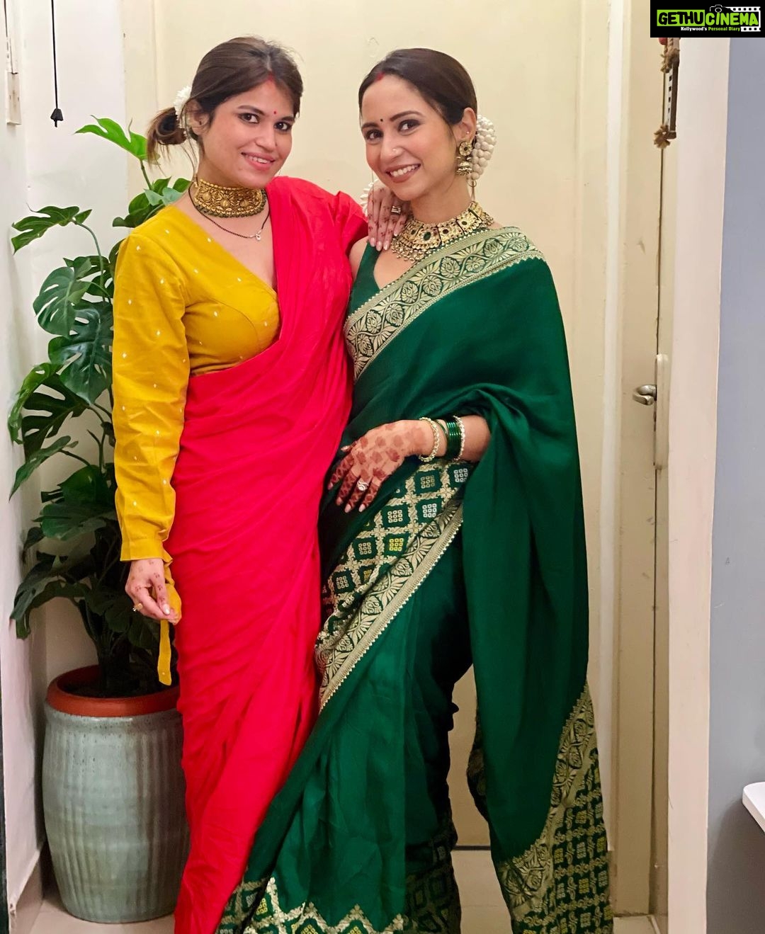 Vinny Arora Instagram - My favourite day of love ❤️ Karwachauth ‘23🌙✨