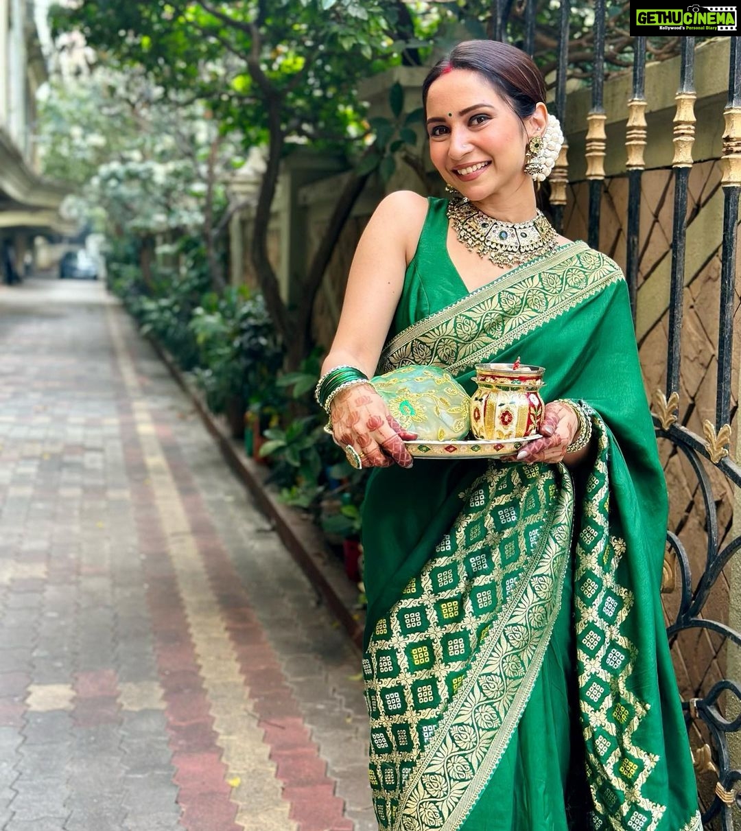 Vinny Arora Instagram - When you are loved right 🍀