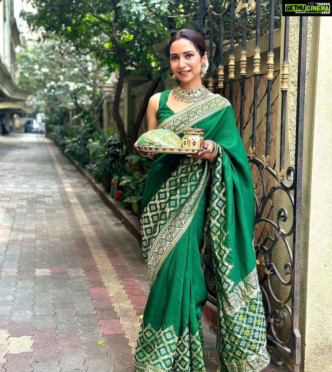 Vinny Arora Instagram - When you are loved right 🍀