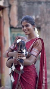 Vinusha Devi Instagram - Mallipoo❣️
 
Shot by @haran_official_ 
Dhavani @ivalinmabia 

#vinushadevi