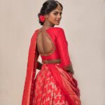 Vinusha Devi Instagram - ❤️ Outfit : @studio149 Jewellery : @mspinkpantherjewel Photography : @ram___prakash_ @_oliverfelix_ @___diwakar @naveen_tom_18 Mua : @makeupbyvinushadevi Hairstylist : @teamdiamondartistry #vinushadevi #photoshoot #love