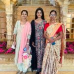 Vinusha Devi Instagram – My kutti azhagana family ❤️ 
#twopillarsofmylife #vinushadevi #sujima #babyma