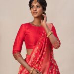 Vinusha Devi Instagram - ❤️ Outfit : @studio149 Jewellery : @mspinkpantherjewel Photography : @ram___prakash_ @_oliverfelix_ @___diwakar @naveen_tom_18 Mua : @makeupbyvinushadevi Hairstylist : @teamdiamondartistry #vinushadevi #photoshoot #love
