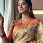 Vinusha Devi Instagram - Happy Onam ✨ Picture credits : @pavithra.janani 🫰🏾❤️ #vinushadevi #happyonam