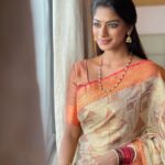 Vinusha Devi Instagram - Happy Onam ✨ Picture credits : @pavithra.janani 🫰🏾❤️ #vinushadevi #happyonam
