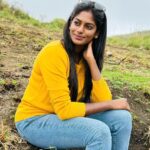 Vinusha Devi Instagram – Be-YOU-tiful 🌻

#vinushadevi #healing #positivevibes