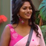 Vinusha Devi Instagram – ❤️

Styled by @indu_ig 
Blouse @yaradesigners 
Saree @gsensemble_official 
Earring @fineshinejewels 

#vinusha #vinushadevi #biggboss #biggboss7tamil #vijaytelevision