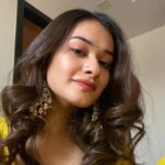 Virti Vaghani Instagram - 💛🌼