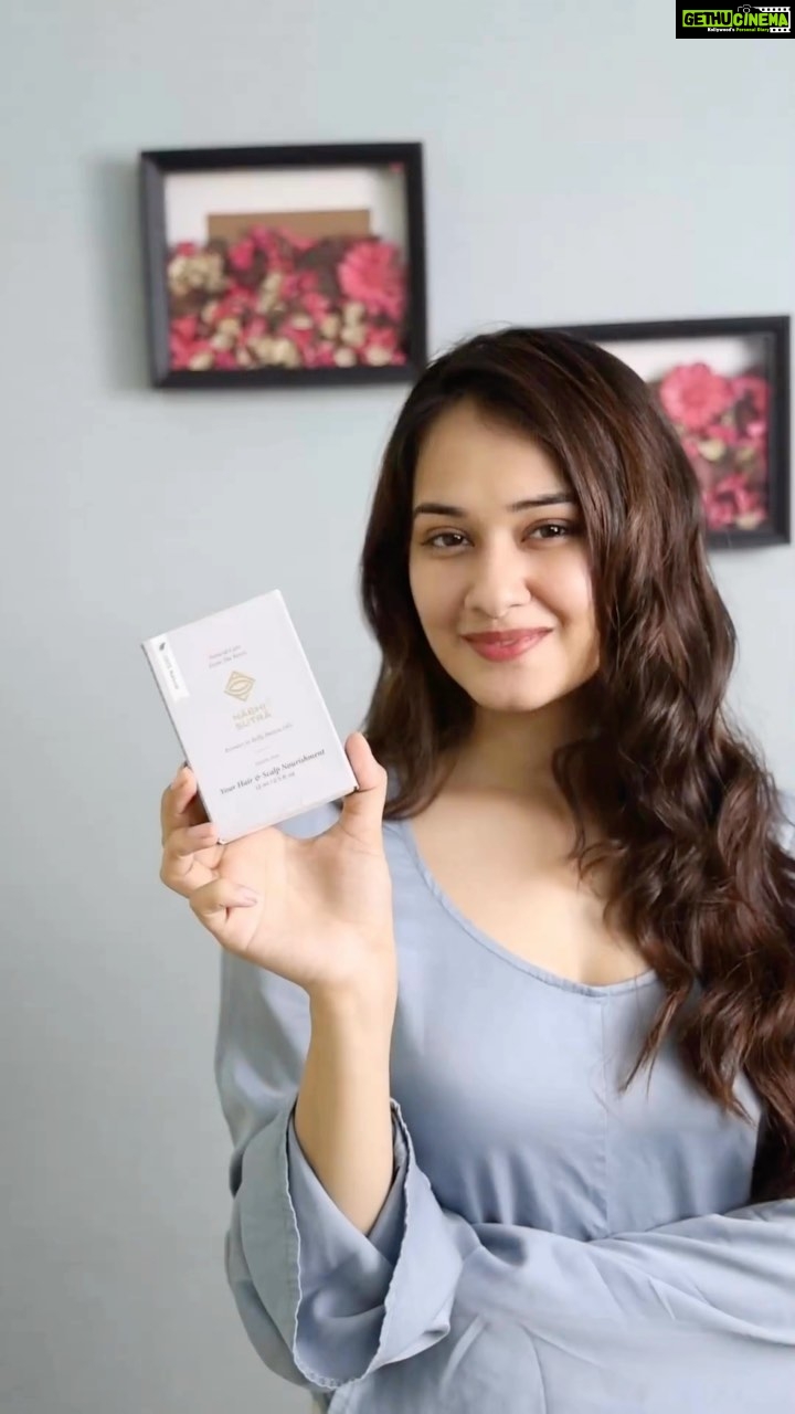 Virti Vaghani Instagram - Virti, what is the secret of your beautiful long hair?? Well well, she handed her hair care to Nabhi Sutra healthy hair belly button oil and ADHYAY 6 week scalp therapy oil. Now no Baar Baar saloon Jana and no extra treatment ka expense. Because nature has the solution for my hair and I have given my hair the right boost of nature.
Use 2 vials of ADHYAY scalp therapy oil every week and follow the process for 6 consecutive weeks to see better results. (this box contains 12 vials to fulfil 6 week’s requirement)
Use 3 drops of Nabhi Sutra hair care belly button oil every night before you sleep. Visit www.nabhisutra.com today and bring them with FLAT 20% OFF. Code : DW20.
#nabhisutra #adhyay #haircare #haircaresolutions #virti