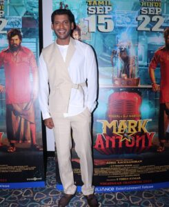 Vishal Instagram - @ Mumbai for the trailer launch of #MarkAntonyHindi, Hoping for the same response here too, God Bless 

Much thanks to @reliance.entertainment, @pvrpictures , @brightoutdoormedia & others for your invaluable support, GB

#MarkAntony 
#WorldOfMarkAntony
#MarkAntonyFromSep15

Styling - THE MS LABEL
Hair styling - Lakshman
Make up - Nandu