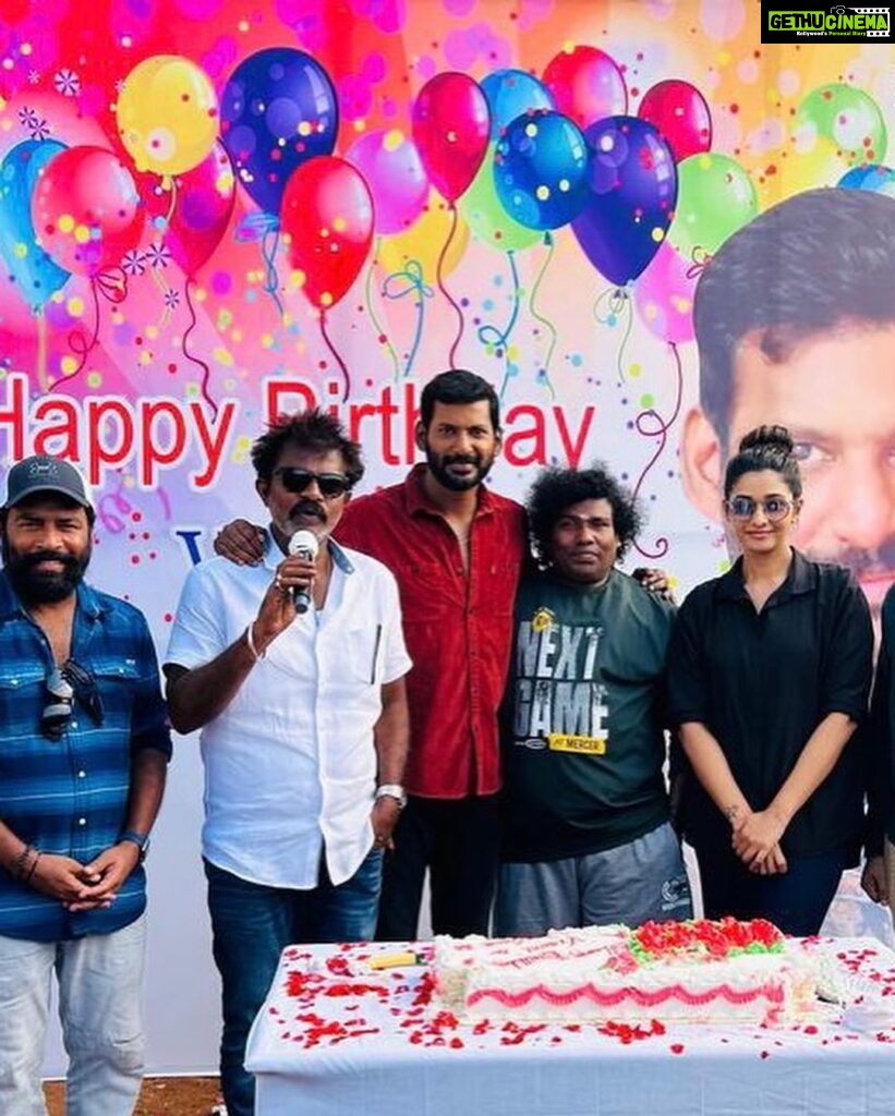 Vishal Instagram - Successfully finished the Ist schedule of #Vishal34 directed by #Hari Sir & produced by Stone Benchers & Zee Studio South. Had a wonderful experience in Karaikudi, one of my favourite places in TN. Was totally elated & surprised to see the entire case & crew celebrate my birthday at my favourite place, my work space. Thank you so much my dearest team, Hari Sir, Sugumar, Priya, Yogi Babu & entire cast & crew for bringing in this surprise, looking forward to the next schedule, GB