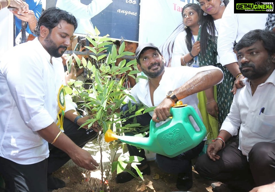 Vishal Instagram - On behalf of #APJAbdulKalam Ayya’s remembrance anniversary we planted saplings in Annai Velankanni College and also felt elated and happy to introduce a device invented by a young boy, Vijay Varma which is usable for Farmers to evade animals eating the crops and entering their fields. Nice to see budding talents doing something for farmers and not MNCs. Appreciate his effort and idea. Much needed for our society to acknowledge farmers by the youth. Hats off. GB