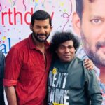 Vishal Instagram – Successfully finished the Ist schedule of #Vishal34 directed by #Hari Sir & produced by Stone Benchers & Zee Studio South. Had a wonderful experience in Karaikudi, one of my favourite places in TN. Was totally elated & surprised to see the entire case & crew celebrate my birthday at my favourite place, my work space.

Thank you so much my dearest team, Hari Sir, Sugumar, Priya, Yogi Babu & entire cast & crew for bringing in this surprise, looking forward to the next schedule, GB