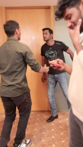 Vishal Instagram - En phone ah pudungitu poitaru😭. 
.
Watch these Discipline Gangsters on theatres.

*Mark Antony* hitting the theatres this September 15th🔥

Welcome to the #worldofmarkantony 

#markantony 
#markantonyfromsep15 

@actorvishalofficial @iam_sjsuryah @rituvarma @selvaraghavan @gvprakash @adhikravi @trendloud
.
.
.
.
.
.

#tamildank #danktamil #danktamilmemes #danktamilmeme #tamilfunny #tamilfunnymemes #tamilfunnyvideo #tamilcomedyvideo #dankmemes #dankvideo #tamildankmeme #tagyourfriends #tagyourbestfriend #vishal #markantony