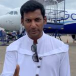 Vishal Instagram – Extremely happy & delighted with the super positive response for #MarkAntonyTrailer in both Tamil & Telugu. 

With heartfelt gratitude, I thank each and everyone for the overwhelming support and I am pretty sure you will all love the movie releasing on September 15 in Tamil & Telugu and on September 22 in Hindi. 

Now off to Mumbai for the trailer launch of #MarkAntonyHindi, Hoping for the same response there too, God Bless 

#WorldOfMarkAntony
#MarkAntonyFromSep15