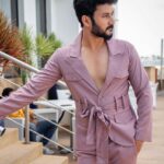 Vishnu Instagram - “Speaking my mind isn’t being rude; it’s called standing my ground.” . You’ve got to be bold and fearless 😎 . Photography: @johan_sathyadas Styling: @shreshta_iyer Designer: @varshamaran_official Footwear: @gabicci_india Mua: @makeoverby_vibha Editing: @d_h_a_m_o_d_a_r_a_n Location: @theparkchennai . . . #bigboss #VishnuVijay #VVonBB7 #VVians #VishnuVijayFans #kamalhaasan #kollywood #actor #VishnuVijayForLife #VVLove #Disneyplushotstartamil #RendulaOnnuPaakkalaam #BiggBossTamil #BBT #BB7 #BBTamilSeason7 #பிக்பாஸ் #hero #vishnuvijay #instagram #vishnu #bigboss7 #reelsinstagram #reels #instagood #instalike #viral #trending #instadaily #outfit
