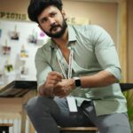 Vishnu Instagram – Self confidence is the best outfit, rock it and own it 🤩#thegreatindiancompany @ahatamil @kanaa_production #veramaarioffice #actor #fitnessfreak #model #love #passion #kollywood