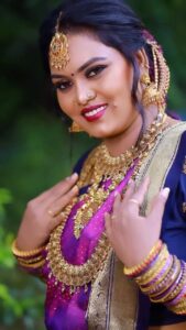 Vishnu Priya Instagram - Traditional look from @trichy_makeup_artist_rekhas 
Pc: @prabhu.ganesh_pgp 
👗: @lithas_rentals 
.
.
#instatamil #trendingreels #viral