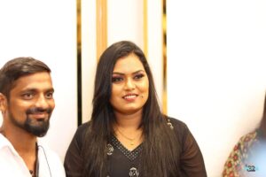 Vishnu Priya Instagram - Villupuram Studie'o7 Signature Lounge

@ivishnupriyagandhi