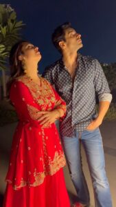 Vivek Dahiya Instagram - Does Karvachauth moon get stuck in traffic the moment it enters the city?🤷‍♀️ What's up with its tardiness....can't figure! #10pmDiary #DekhoChaandAaya #Karwachauth Mumbai - मुंबई