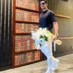 Vivek Dahiya Instagram – I’m all hearts in full bloom :) Paramount Hotel Dubai