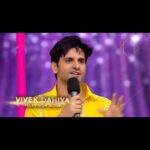Vivek Dahiya Instagram - Vivek ki romantic performance ne stage par lagaye 4 chaand! Dekhiye #JhalakDikhhlaJaa, Sat-Sun raat 9:30 baje sirf #SonyEntertainmentTelevision par. @malaikaaroraofficial @farahkhankunder @arshad_warsi @gauaharkhan @rithvik_d @vivekdahiya @lipsa893 @divyankatripathidahiya #NewShow #JhalakDikhhlaJaaOnSonyTV