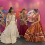 Vyoma Nandi Instagram - Had a blast creating this with @vyomanandi and @manasi_parekh Awaiting your versions on #GarbeGhoomshun @live.fiesta @nescoevents @bookmyshowin Radio partner : @radionasha @feverfmofficial Makeup partner : @eigshowofficial_india Costume partner : @designervivekgupta Gifting partner : @limelightdiamonds Projection partner : @benqindia Digital Media partner : @officialjoshapp @dailyhuntapp Social Media partner : @rvcjinsta Broadcasting partner : @tv9gujarati Multiplex partner : @mirajcinemas Event partner : @beingrobust @parthivgohil9 @dharini.thakker @mosammalka @piyush_jogadiya_official @mayurjoshilive @urvashesolanki #Rangilore #RangiloRe22 #parthivGohil #parthivGohilLive #navratri #navratrispecial #garba #india #mumbai #festival #love #dandiya #garbanight #bookmyshow #indianfestival #indian #garbadance #happynavratri #gujarati #gujju #gujjugarba #follow #gujarat #navratrigarba #BMS #bookmyshow