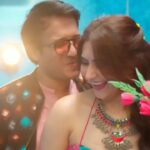 Vyoma Nandi Instagram – Garba Shuffle 2.0 currently winning hearts 😍! Go watch now if you still haven’t 😁😁😁

#banmerirani #taariaankhnoafini #garbashuffle 2.0  #vyomanandi

Styling by
Niki Joshi
@styleitwithniki 
Harsh Naik
@hmn.18
Pusthi Patel
@pushti_patel
Shruti Wani
@shrutiwani_
Outfit 
@khakobyheenapatel
 Jewellery 
@culture_signature_jalpathakkar
Hair by @_hair.by.freya_