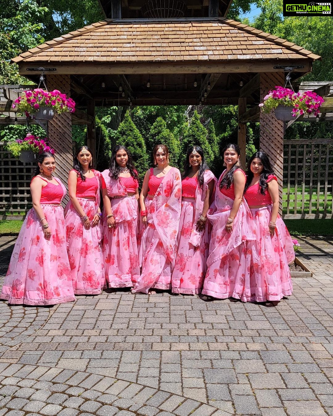 Vyoma Nandi Instagram - Fairytale, Pinterest worthy wedding! 💯💕 . . Styled by the bride herself @sonali_rana10 #BridesMaidthings #SoKush