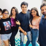 Vyoma Nandi Instagram - Family ❤️ it doesn’t matter if sometimes we can’t talk or meet for days cause we are connected by our hearts and souls! This day was the happiest I felt in a long time! Much needed get-together! Thank you deekshu @deekshajoshiofficial for planning it 🤍 #lovethemall #nopretencezone #luvnilovestoriesreunited Mumbai, Maharashtra