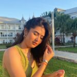 Vyoma Nandi Instagram – In love with Life 💚#thesunismyinspiration