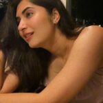 Vyoma Nandi Instagram - Main apni favourite hoon! 💃🏻🤩 #alwaysbeen #alwayswillbe #uffheat 🔥😅 Birthday evening vibes in Jamaicaaaa 💃🏻#sogratefulforitall Negril, Jamaica