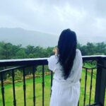 Vyoma Nandi Instagram - After a 15 day break from ALL social media and some me time I’m back to the grind and charged to get going!!! Social media detox becomes very essential for me at times. If you feel overwhelmed at times take sometime off and see how you feel! #mefirst #natureisthebestdoctorforme Inner Peace