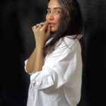 Vyoma Nandi Instagram - ⛅️ . . 📷 : @aashutosh_mishra28 H&M : @mamtavyashah8874 [clicked on iPhone] p.s. professional camera pictures coming soon 😅